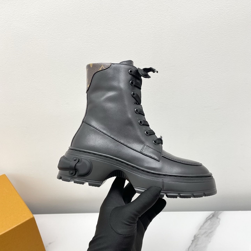 l0vis Vvtt0n boots